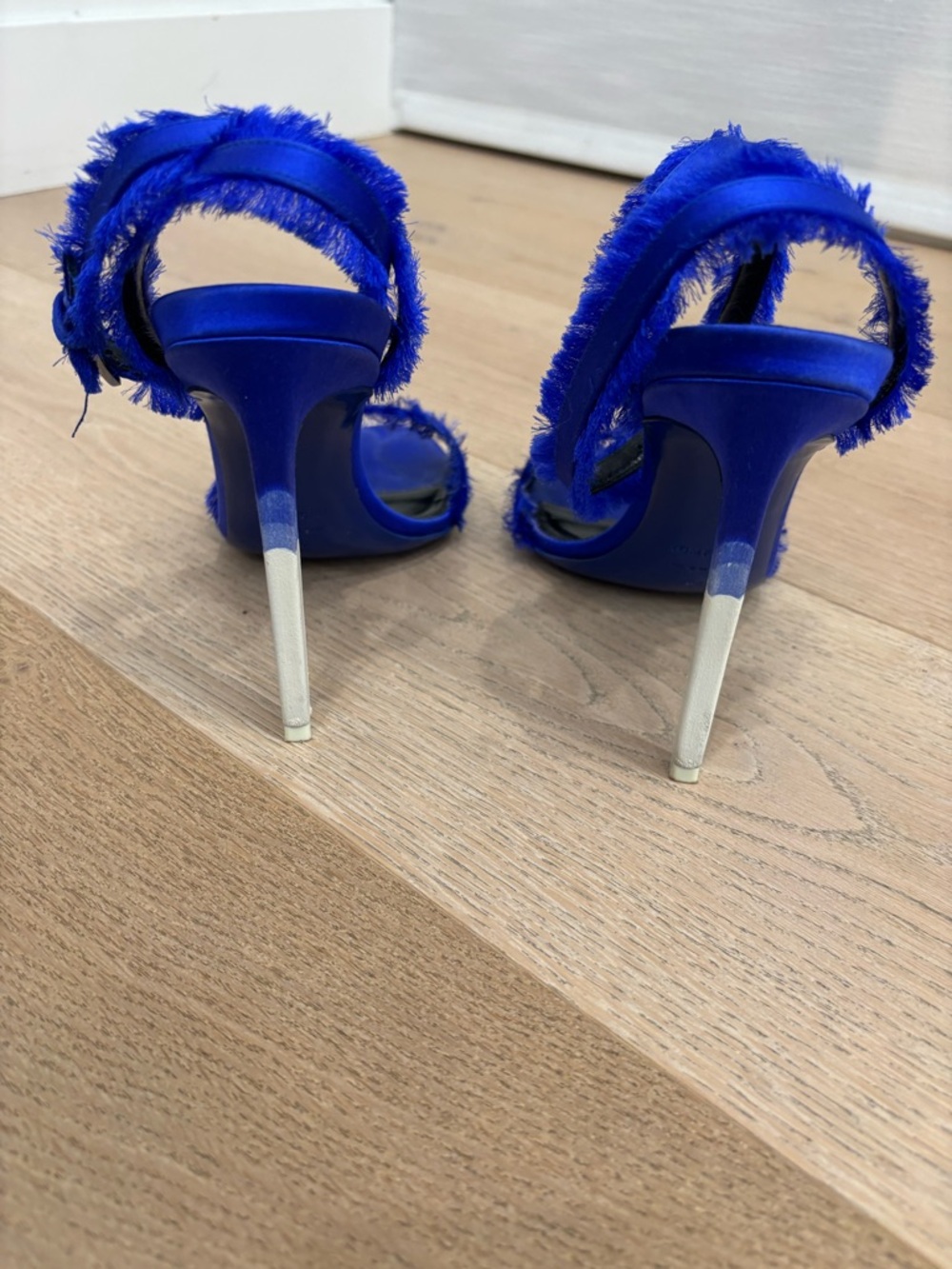 Tom Ford Satin Blue and white Heeled Sandals size 38. - Picture 7 of 12
